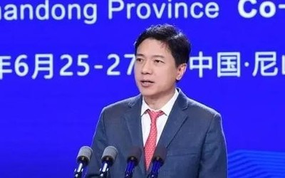 李彦宏：百度文心大模型迭代到3.5版本 效果提升超50%